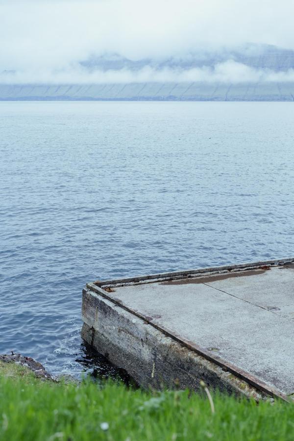 Authentic Faroese House / Unique Location / Nature Hellurnar Exteriör bild