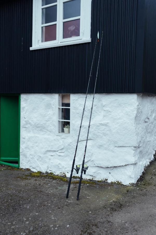 Authentic Faroese House / Unique Location / Nature Hellurnar Exteriör bild
